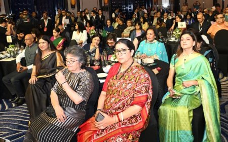 महिला स्वयंसहायता गटांमुळे देशात क्रांती